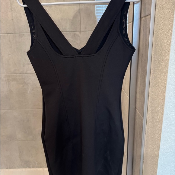 2b bebe Cocktail Dress - Mini: Black Solid Dresses - Used - Size Small - Picture 2 of 3